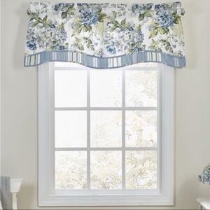 Two Valances